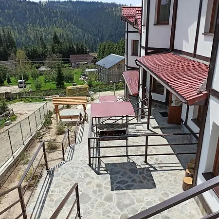 New 2020 Specious Druzi Bukovel